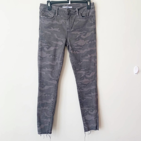 Sam Edelman Denim - Sam Edelman Jeans Gray Camo Kitten Mid Rise Skinny Ankle Raw Hem Denim 28/6